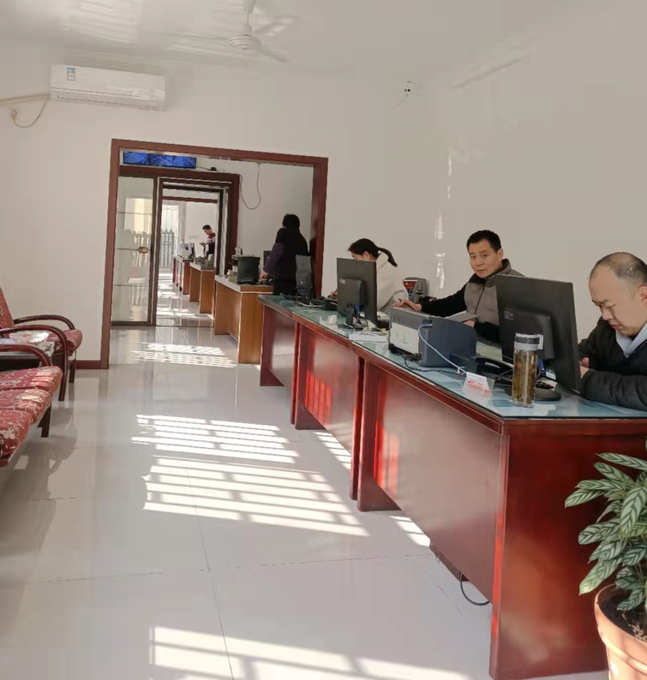 1647401792277793.jpg 1647401792277793.jpg